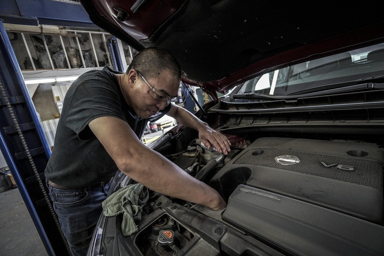 Reliable automotive electronics installation workshop - professional car electronics installation facility